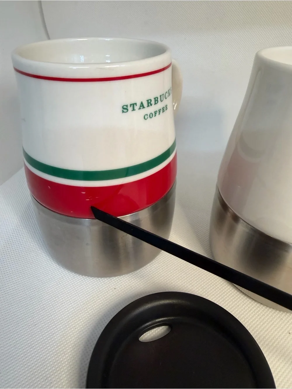 Two Starbucks Travel 14 Oz Mugs One Lid 2005/2006 Stainless Steel Bottoms